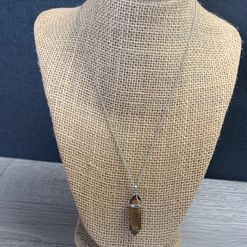 Tigers Eye Crystal Point Pendant Necklace Silver Tone 18 Inch Chain Hexagonal